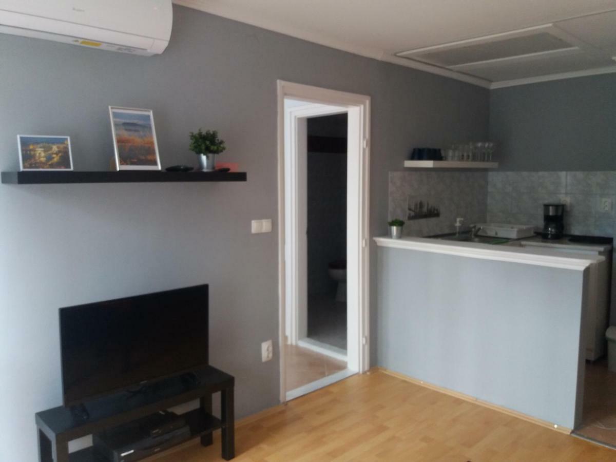 Margareta Apartman - Balatonlelle Exterior foto